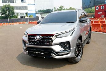 Sewa Mobil Fortuner